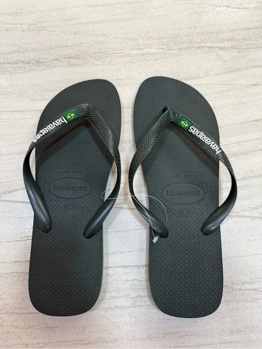 Havaianas Mens Verde Flip Flops with Brazilian Flag Detail